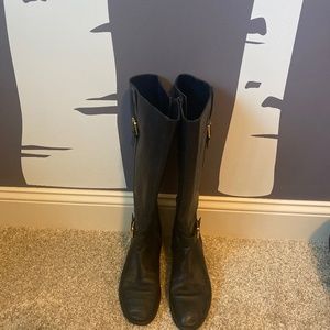 Black leather riding boots, low heel